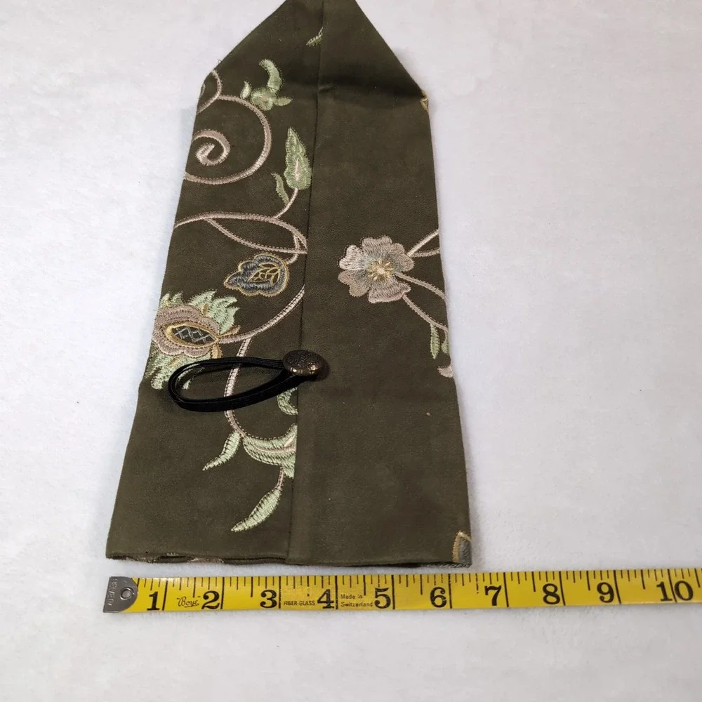 Embroidered Floral Wine Bag Gift Bag Olive Green Reusable Fabric Hostess Carrier